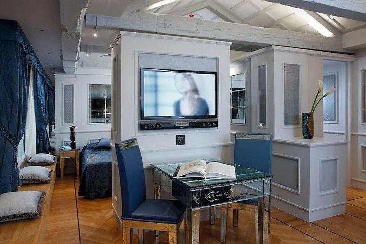 Bellevue Luxury Rooms - San Marco Luxury Veneza Alojamento de Acomodação e Pequeno-almoço